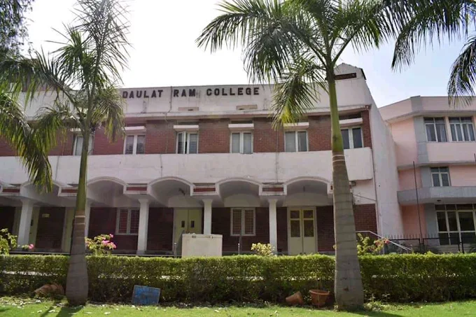 Daulat Ram College