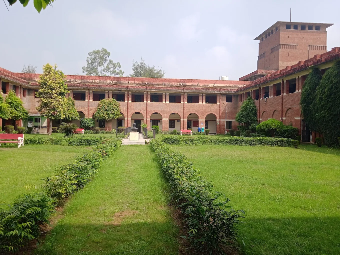 Department of German and Romance Studies