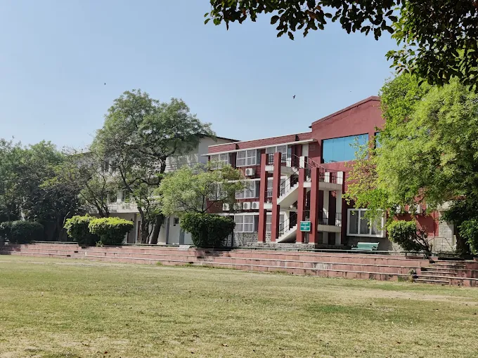 Indraprastha College for Women